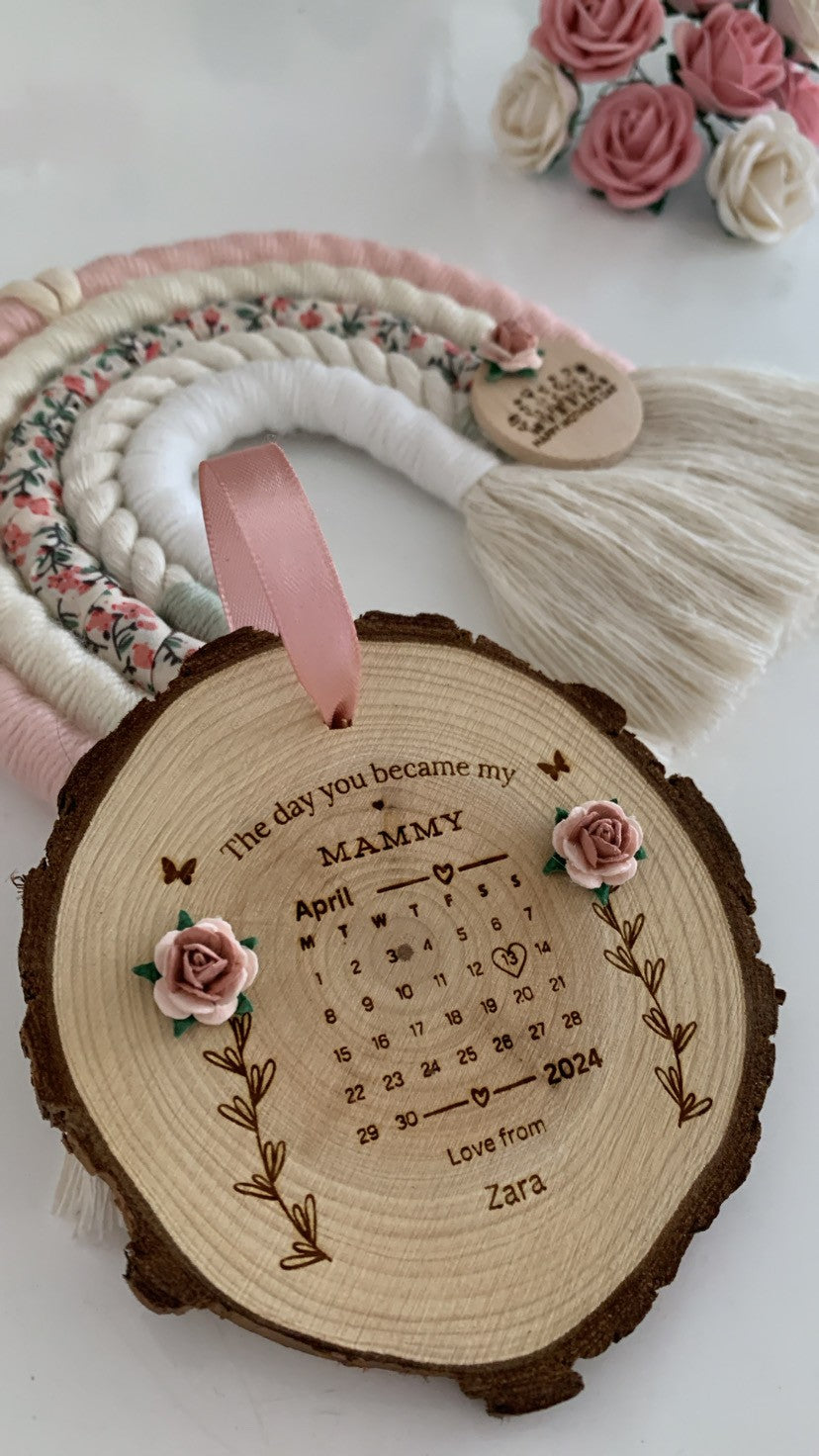 The Day You Became My Mammy – Wooden Engraved Disc