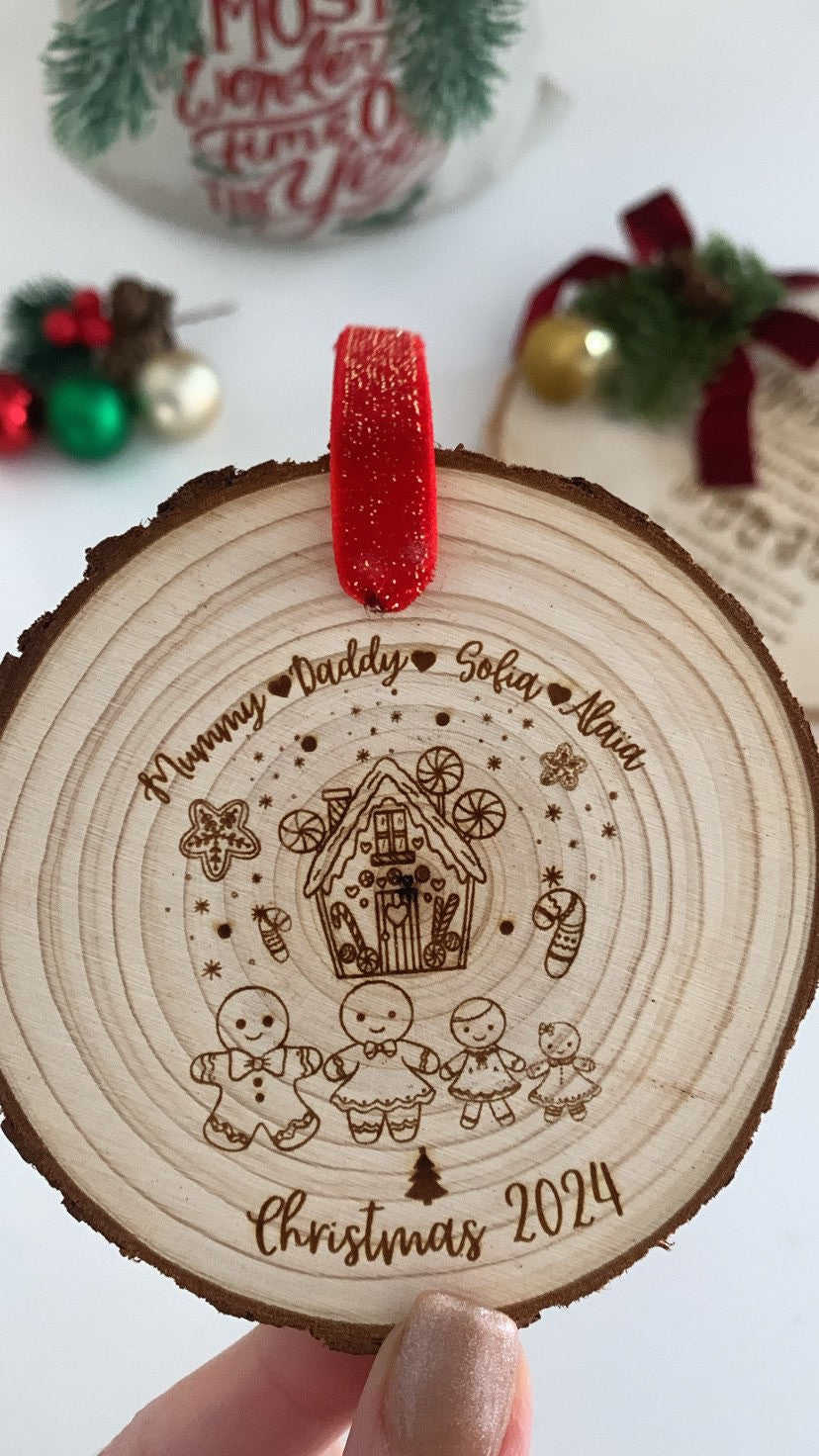 Gingerbread Family Christmas Wooden Engraved Disc