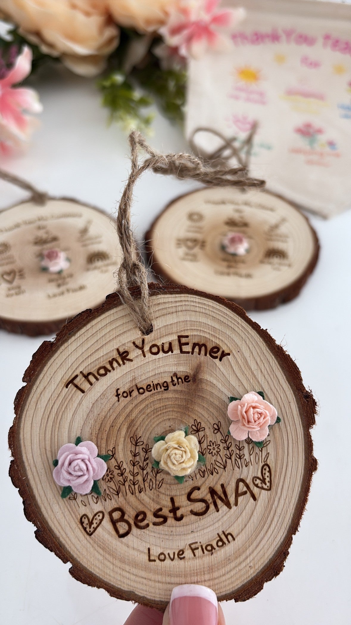 Personalised SNA thank you gift wooden plaque engraved Special Needs Assistant gift with flowers UK Ireland