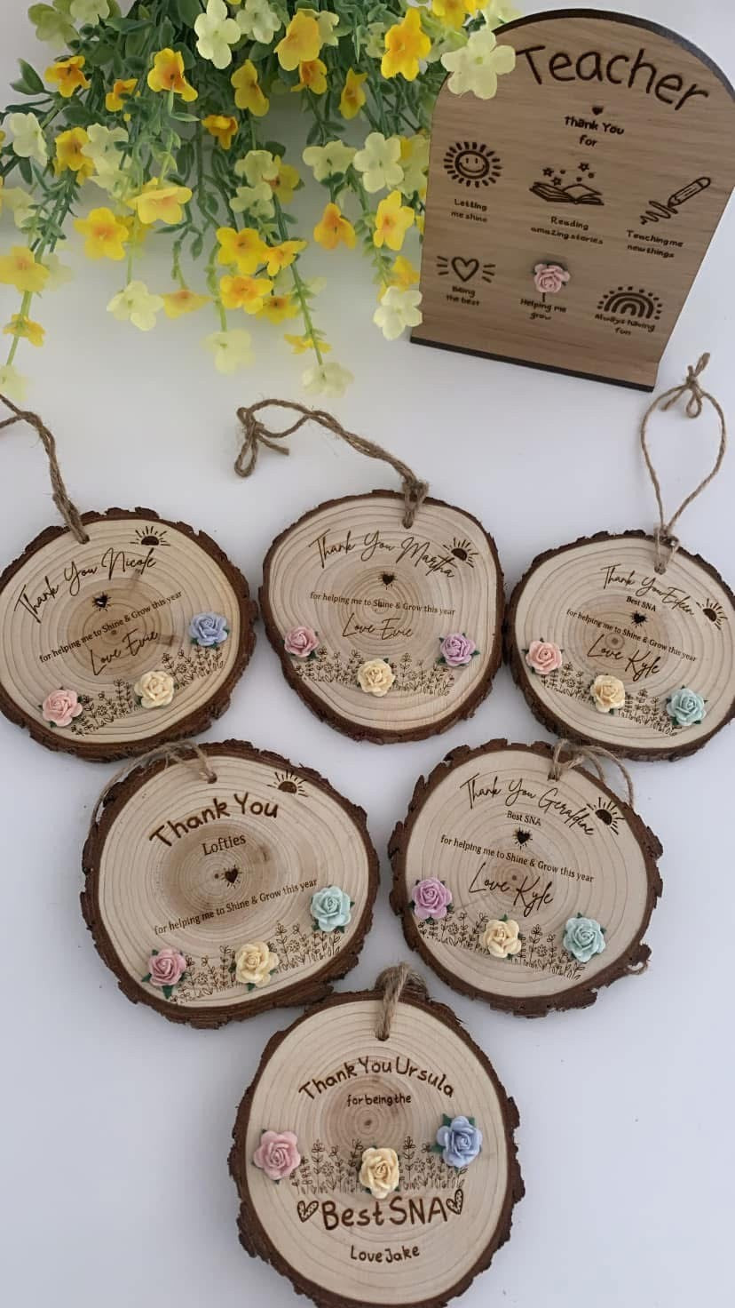 Unique teacher thank you gift Ireland personalised wood slice plaque with flowers